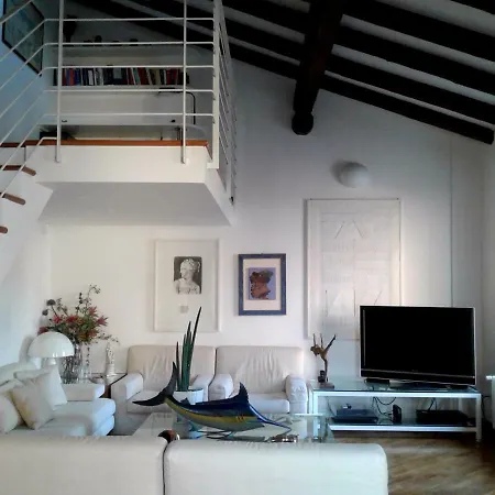 B&B Griffoni 7-3
